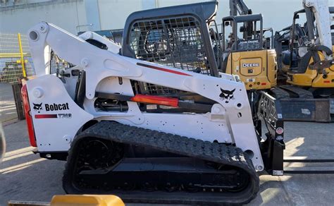 t870 skid steer specs|bobcat t870 problems.